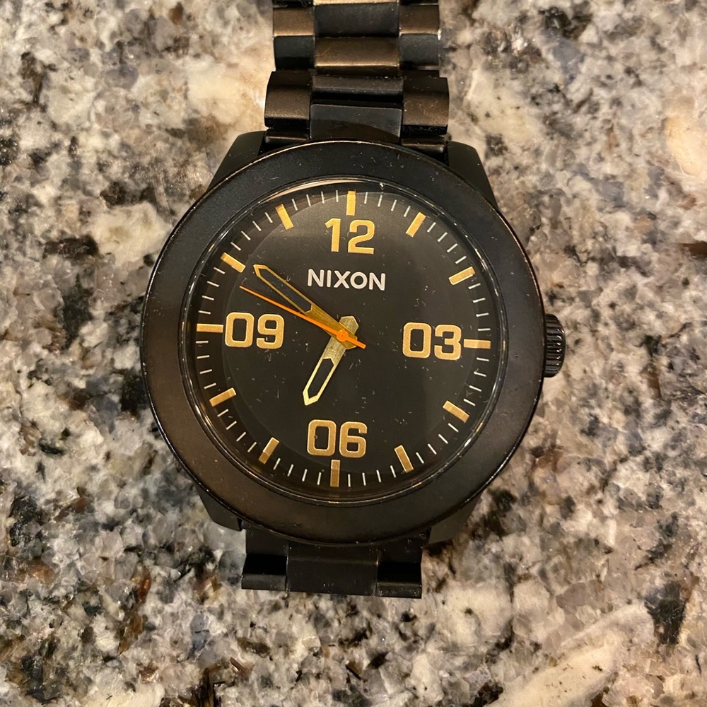 Nixon corporal